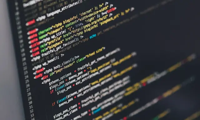 Licznik odwiedzin HTML: Prosto czy profesjonalnie? Pełny poradnik