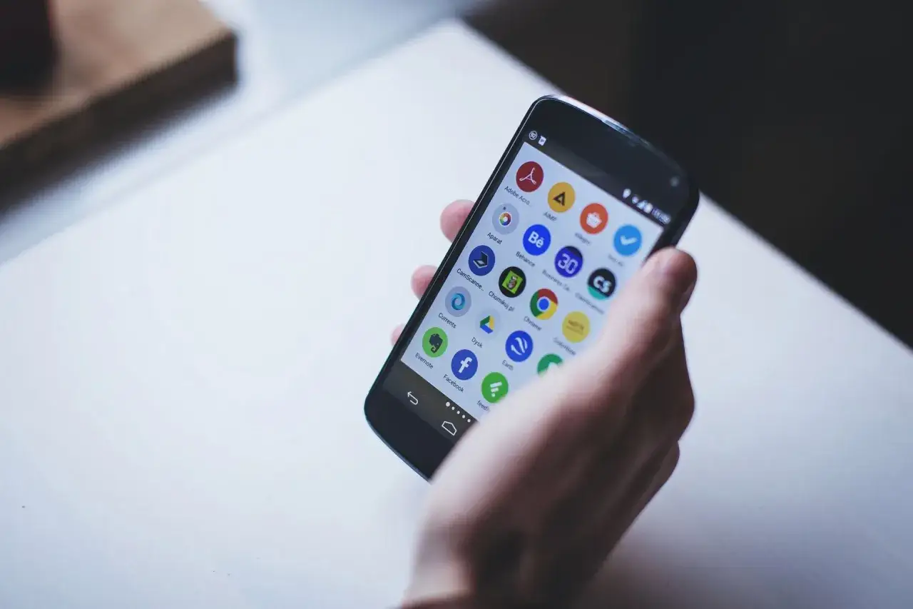 Ustawienia domyślnej przeglądarki Android iPhone